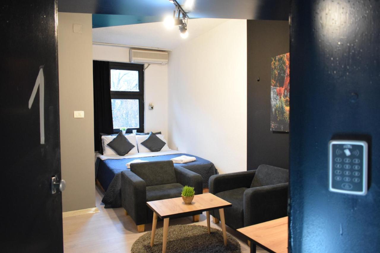 M - Square Private Rooms Skopie Exterior foto